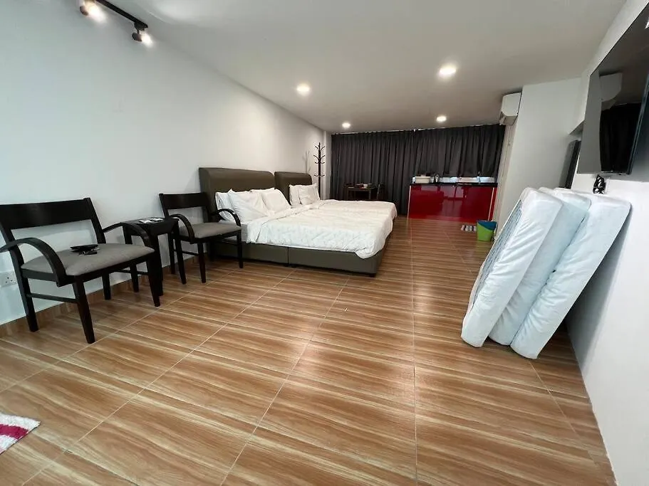 באייאן לפאס New 6 Pax Suite Near Usm And Spice Arena And Airport 0*, באייאן לפאס